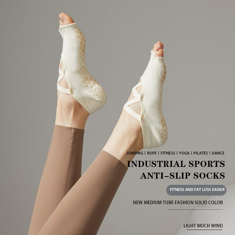 Ladies Yoga Socks Non Slip Gri - Pilates Yoga And Barre 评论和价格